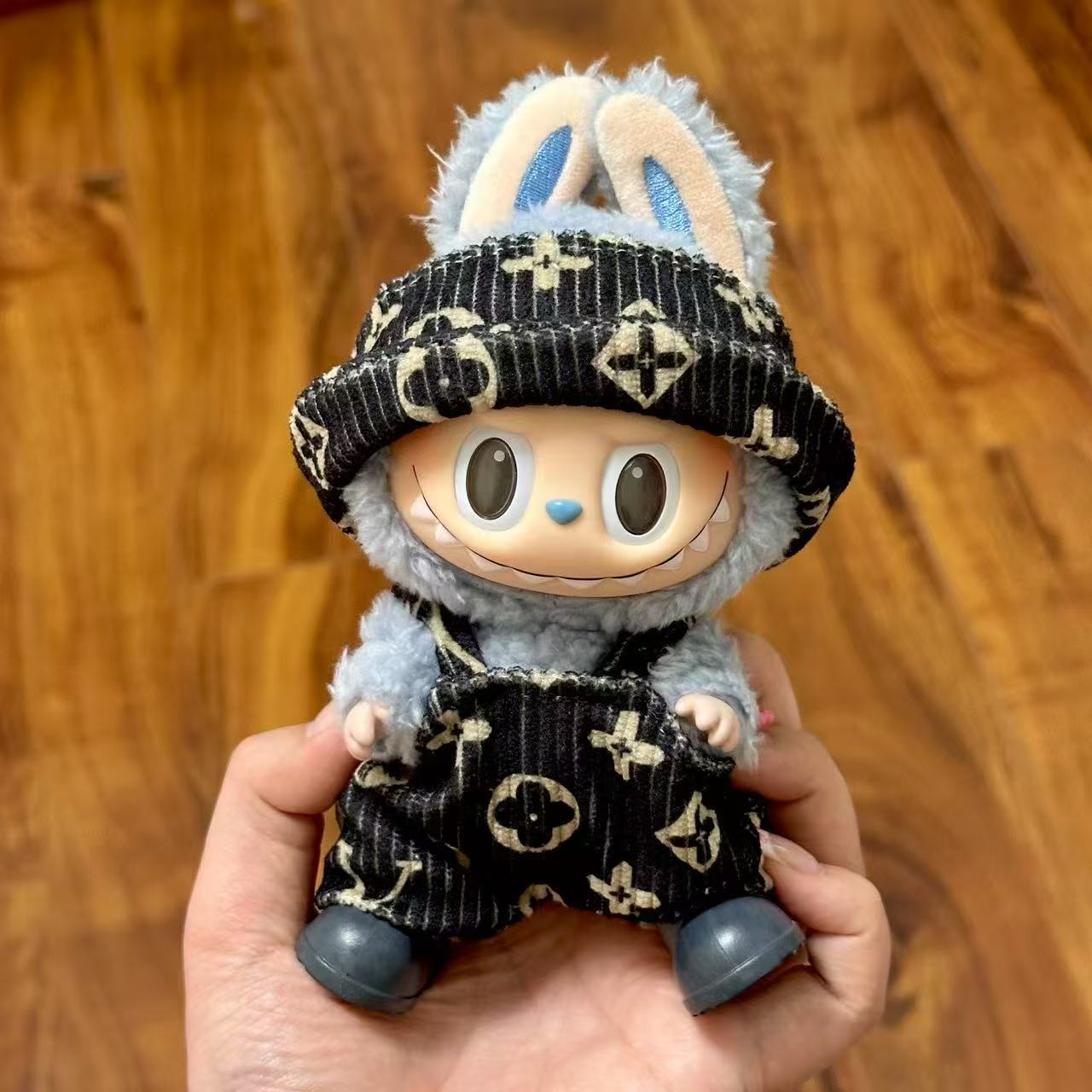 ๐ค Labubu Luxe Fit โ Black Beanie & LV-Inspired Suspender Set