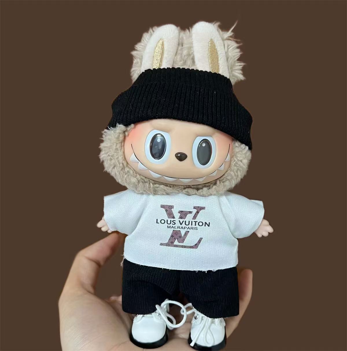 🖤🤍 Labubu Street Fit – LV-Inspired White Tee Outfit Set